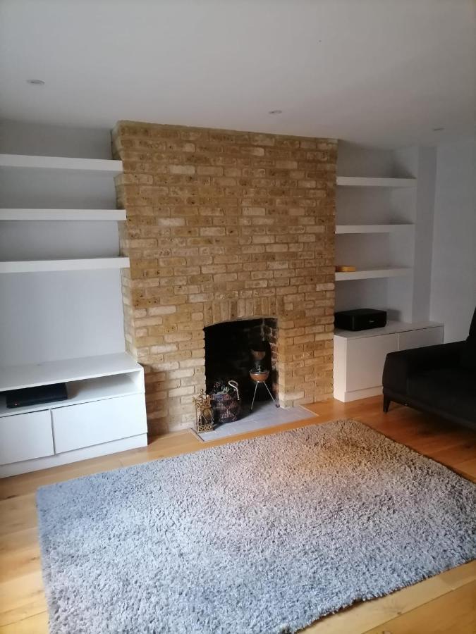 Garden Rooms 20 Min Walk From Camden Town & Kings Cross St Pancras Лондон Екстер'єр фото