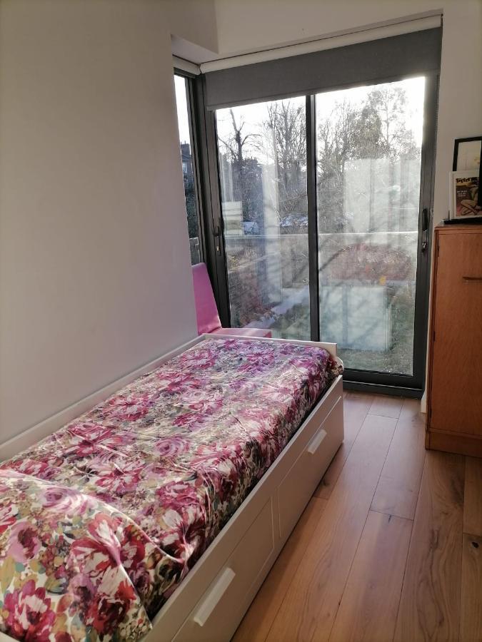 Garden Rooms 20 Min Walk From Camden Town & Kings Cross St Pancras Лондон Екстер'єр фото